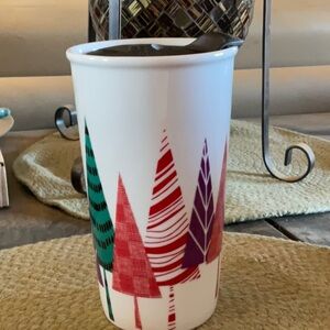 Starbucks travel mug. 2017 Christmas with lid. 11oz